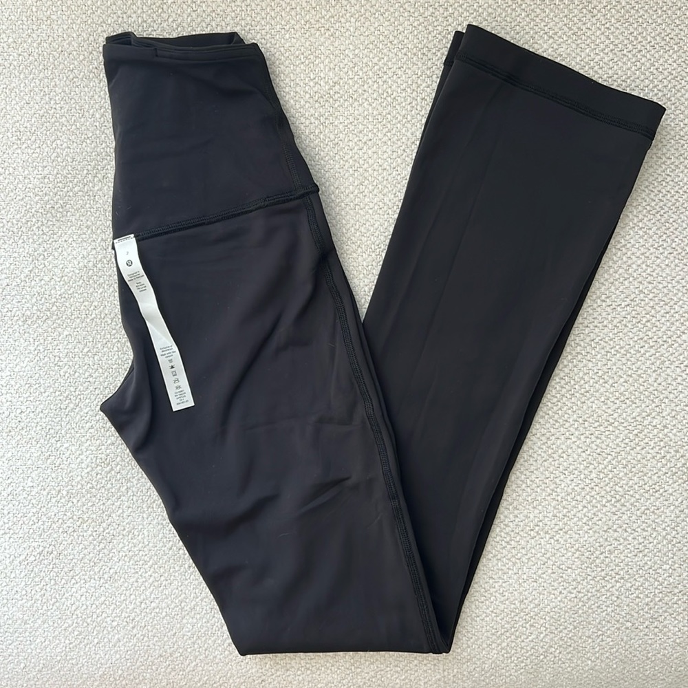 Align high rise mini-flared pant short